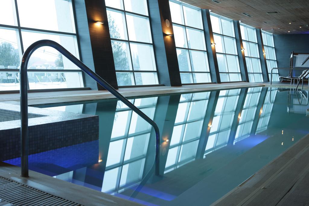 Hotel Dreams Valdivia Exterior foto The swimming pool