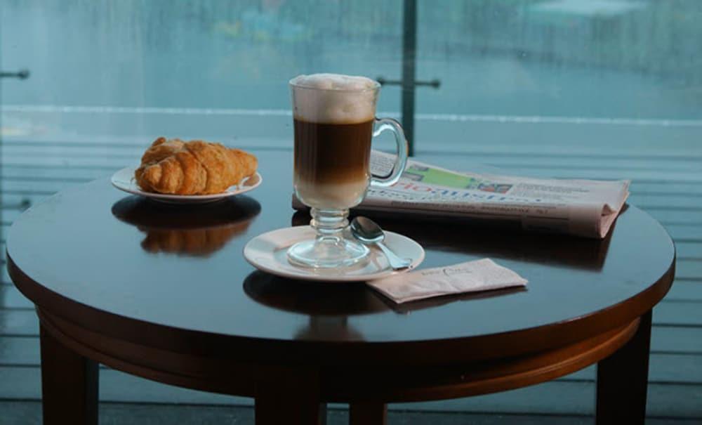 Hotel Dreams Valdivia Exterior foto A latte