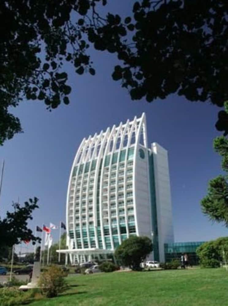 Hotel Dreams Valdivia Exterior foto The hotel in 2011